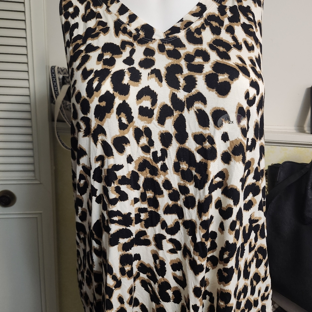 24/7 Comfort Apparel Leopard Print Top